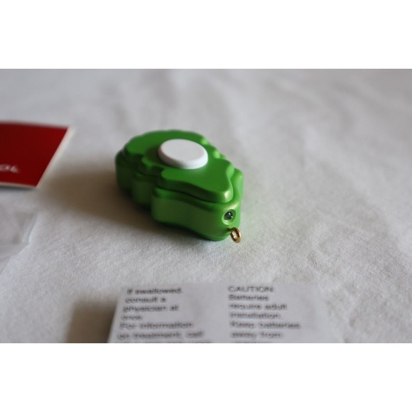 NEW Hallmark Universal Christmas Tree Replacement Remote Control Fits Any Topper - Picture 6 of 9